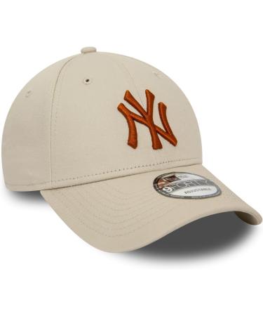 Buy New Era 9Forty Strapback Cap - New York Yankees Stone Beige | International Shipping Available - Buy Online on GoSupps.com