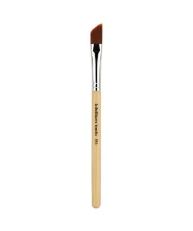 Bdellium Tools Professional Makeup Brush - Special FX Series 134 Medium Dagger - With Soft Synthetic Fibers For Creating Sharp Hard Line and Blending All in One (Bamboo 1pc)