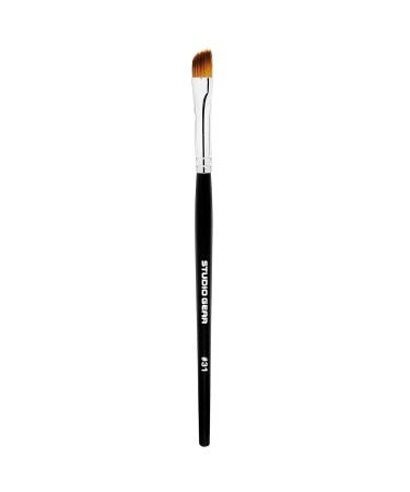 Buy Invincible Eyeliner Brush #31 - Precision Makeup Tool for Flawless Application - Global Shipping Available - Buy Online on GoSupps.com