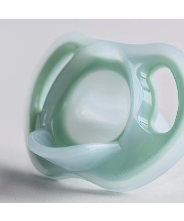 Tommee Tippee Ultra-Light Silicone Pacifier | BPA-Free 18-36m | Symmetrical One-Piece Design | 4 Pack Red Purple Blue - International Shipping Available - Buy Online on GoSupps.com