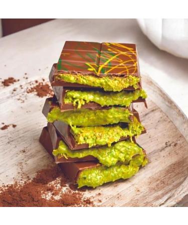 Chocolate Dubai - The Gourmet Alliance of Crispy Kada f Pistachio and Chocolate in Large Format 200 g for Even More Gourmandise! - Buy Online on GoSupps.com