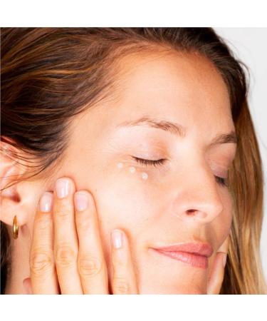 Panier des Sens - Anti Aging under Eye Cream - Hyaluronic Acid Saffron Extract Hawthorn - Anti Wrinkle Dark Circles Puffiness - Ophthalmologist-Tested - Eye Care 95% Natural Ingredients - 15 ml - Buy Online on GoSupps.com
