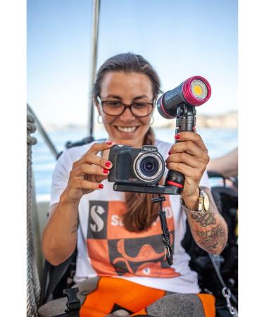 Sea Dragon 2500F Light Kit (SL671) - Illuminate Your Underwater Adventures - Buy Online on GoSupps.com