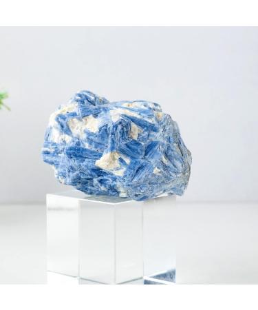Room Decoration Natural Quartz Cyanite Stripe Crystal Raw Stone Gemtsone Irregular Blue Kyanite Rough Stone Specimen (Size : 300-350g) - Buy Online on GoSupps.com