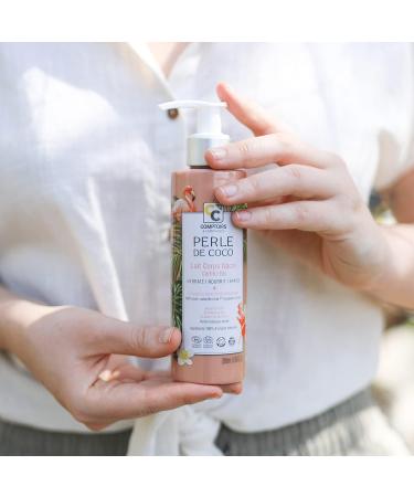 COUNTERS AND COMPANIES - Pearlescent Body Lotion - Moisturizes Nourishes and Soothes the Skin - Coconut Pearl - Certified Cosmos Organic - 200 ml - Buy Online on GoSupps.com