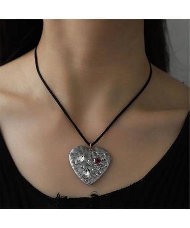 Shop Oralgos Punk Metal Flower Choker Necklace - Trendy Short Collarbone Fashion Jewelry for Every Occasion - Buy Online on GoSupps.com