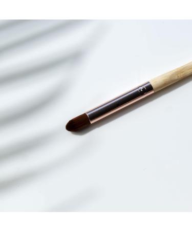 So Eco Concealer Brush - Eco-Friendly Makeup Tool for Flawless Application | International Shipping Available - Buy Online on GoSupps.com
