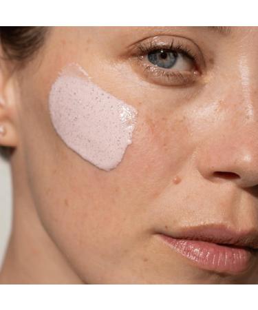 DAY + | Perfecting Exfoliating Mask | Anti-Aging & Anti-Imperfections Complex Exfoliating & Cleansing Peeling | Softened skin | White Clay Acerola | 84% natural ingredients | 70 ml tube - Buy Online on GoSupps.com