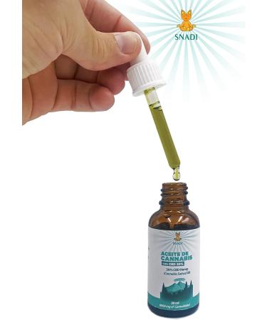 Snadi CBD Oil Pure CBD Oil 20 30ml 6000 mg pure CBD Improved formula based on organic hemp oil - Buy Online on GoSupps.com