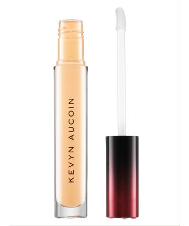 Kevyn Aucoin The Etherealist Super Natural Concealer  EC 02 (Light) shade: Weightless corrector  multi-use and highlights. Makeup artist go to that blurs imperfections for a flawless finish.