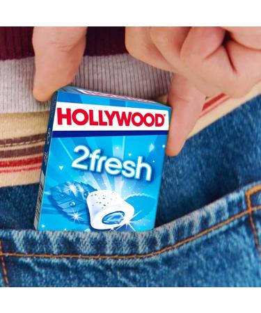 Hollywood Chewing Gum 2 Fresh - Strong Mint Fragrance - Sugar Free with Sweeteners - Pack of 16 Packs of 10 Dragees - 22g - Buy Online on GoSupps.com