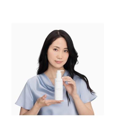 Dr. Grace Ultimate Hydrating Cleanser - Buy Online on GoSupps.com