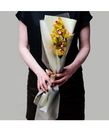 36 Sheets Double Sided Flower Wrapping Paper Floral Bouquet Paper Waterproof Florist Packaging Paper and 50 Yards Satin Ribbon with Gold Border for Valentines Day Wedding Engagement(Green Series) - Buy Online on GoSupps.com