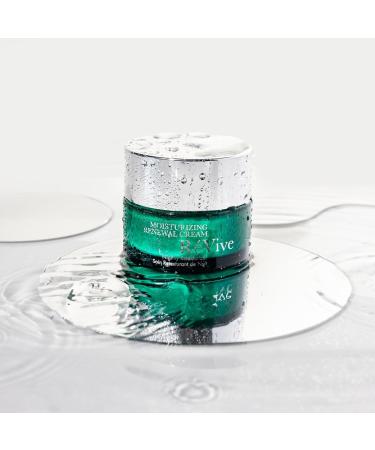 R Vive Moisturizing Renewal Cream Nightly Retexturizer 1.7 oz - Best Hydration & Skin Renewal | Shop Internationally - Buy Online on GoSupps.com