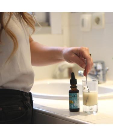 PROPOLIA - SOS Oral Care - Sanitizes and soothes gums and oral sphere - Propolis Honey Cinnamon & Clove - 100% natural - Made in France - 30ml - Buy Online on GoSupps.com