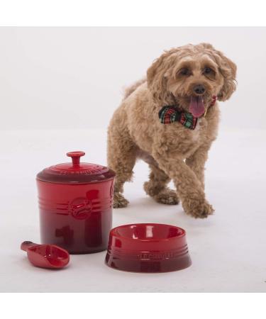 Le Creuset Cherry Red Stoneware Feeding Bowl - Size M (18 x 6.7 cm 450 ml) - International Shipping Available - Buy Online on GoSupps.com