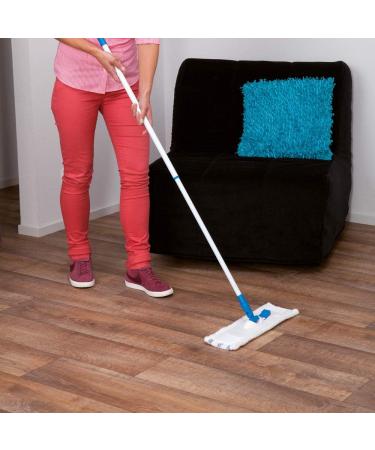 HG Parquet Cleaner 1000 ml | Concentrated & Strip-Free Cleaning for Wood Floors - Protects Against Wear | International Shipping Available - Buy Online on GoSupps.com