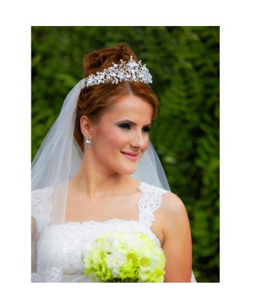 Mesfugw White Tiara and Crown Set - Pageant Crowns for Women and Girls, Princess Tiara with Earrings - Ideal Gift with Gift Box Packaging - Buy Online on GoSupps.com