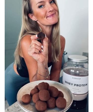 Proteinclub Natural Whey Protein No Additives Artificial Flavors and Sweeteners Sweetened with Stevia Soy-Free Made in Germany Strawberry 900 g - Buy Online on GoSupps.com