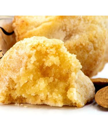 RAREZZE - Sicilian marzipan pastries in a pretty decorated biscuit box (gr.400). RAREZZE: Sicilian cupcakes cannoli cassate artisanal pastry - Buy Online on GoSupps.com