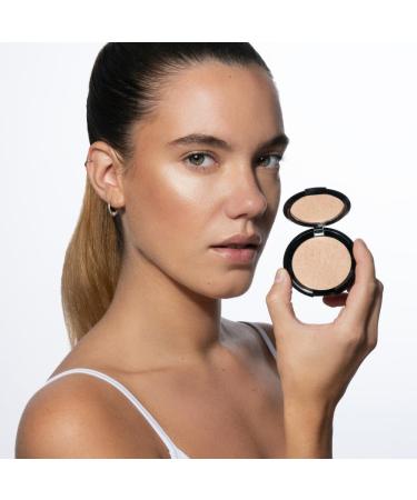 T.LeClerc Vegan Powder Highlighter/Highlighter Champagne - Buy Online on GoSupps.com