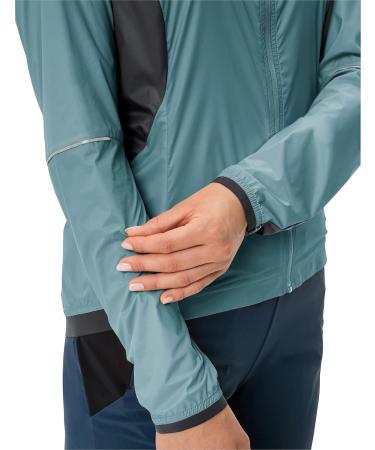 VAUDE Women's Air Pro Jacket 42 - Dusty Moss | Lightweight Waterproof Eco-Friendly Outdoor Jacket for Global Shipping - Buy Online on GoSupps.com