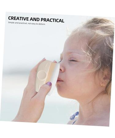 Shop Sunscreen Applicator & Makeup Brush - Ideal for Women | Blend Sunscreen & Foundation Effortlessly - Buy Online on GoSupps.com