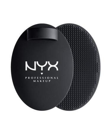 NYX PROFESSIONAL MAKEUP On The Spot Brush Cleansing Pad