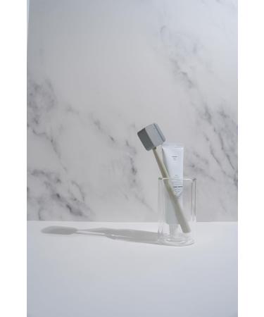 Buy Portable Toothbrush Cleaner - Compact White Sterilizer for Daily Use | International Shipping Available - Buy Online on GoSupps.com