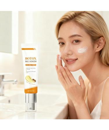  Generisch Firming face cream 30 g firming and moisturizing lotion | Day and night treatment for firm and soft skin | Use after showering and applying makeup - Buy Online on GoSupps.com