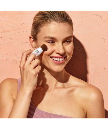 HAWAIIAN TROPIC - Mineral Mineral Powder Brush SPF 30 | Sun Protection Powder - Buy Online on GoSupps.com