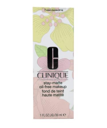 Clinique Stay Matte Oil-Free Makeup CN 40 Cream Chamois  1 Ounce 1 Fl Oz (Pack of 1) CN 40 Cream Chamois