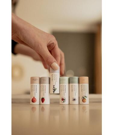 SAVON STORIES Set of 2 lip balms A Winter Rescue and Strawberry Balm Organic and Edible Formula Vegan and Palm Oil Free Nourishes Repairs and Protects in depth 2 x 10 g - Buy Online on GoSupps.com