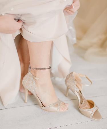 Shop Pure Copper Magnetic Ankle Bracelet for Women - Elegant Fashion Jewelry Gift - Buy Online on GoSupps.com