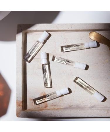 Malin + Goetz Eau de Parfum Men & Women's Perfume Garden Berry Fragrance Fresh & Comforting Scented Perfume Bright & Evolved Vegan & Cruelty Free Discovery Set (Strawberry) - Buy Online on GoSupps.com