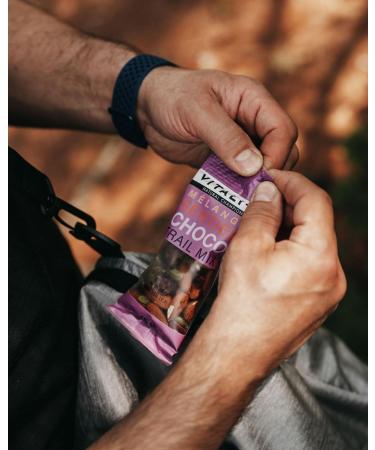 Vitali-T Collation| Snack | Choco Trail Mix | m langes de noix choco sentier | Bo te de 15 x 50 g | Collation nutritive et nergisante | Pratique et facile emporter | Ingr dients de qualit sup rieure enti rement naturels et sain| Contient graines de citrou - Buy Online on GoSupps.com