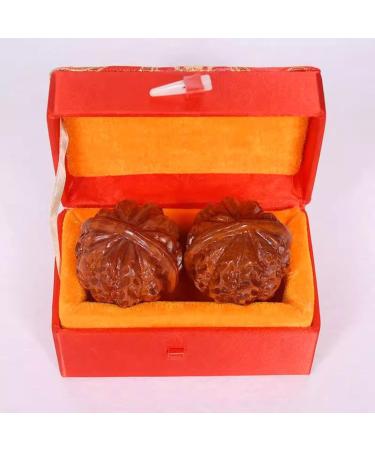 Unbit baoding ball ball stretcher magnetic stressball hand -carved fitness ball made of walnut wood massage of the palm handshake for turning the ball (color: 50mm)