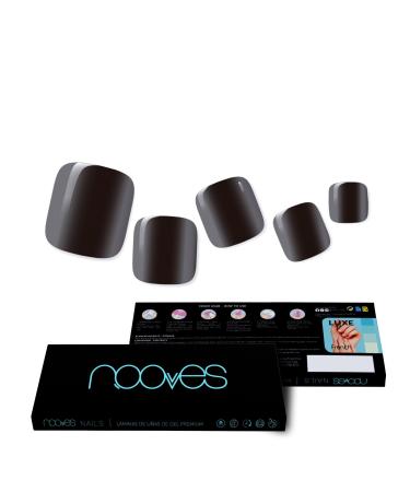 NOOVES NOOVES NAILS - Premium Pre-Curved Gel Toenail Polish - Onyx Black - Semi-Permanent Gel Polish | Pedicure Nail Design | Self-Adhesive Gel Nail Sheets