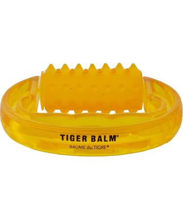 Tiger Balm Duo Action Set 1 Lotion 1 Red Tiger Balm and 1 Free Massage Wheel Pre-Effort Massage Ideal for Sports - Buy Online on GoSupps.com