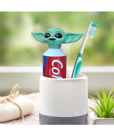 2022 The Child Toothpaste Cap Dispenser for Kids and Adults  New Baby Y-oda Toothpaste Topper  Funny Toothpaste Squeezer for Fans. Green