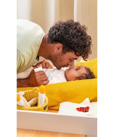 Buy WELEDA Bio Baby Calendula Protection Cream & Magic Balm Bundle - Natural Cosmetics for Dry Skin & Lips | 75ml & 25g - International Shipping Available - Buy Online on GoSupps.com
