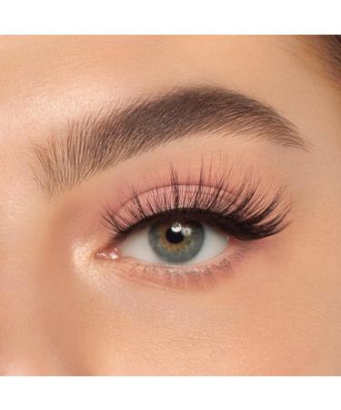Ultra Fluffy Vegan Eyelashes - Premium Quality Soft Cotton Band 15x Reusable for All Eye Shapes - Dreamy Eye Look (Keeping It Hot - Buy Online on GoSupps.com
