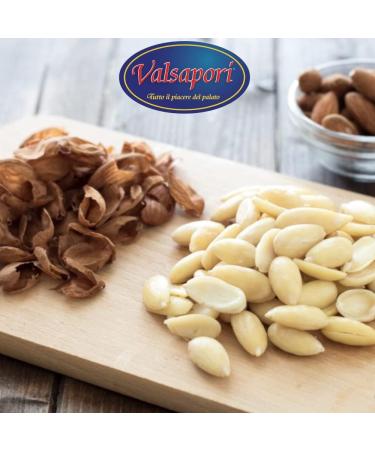  HOME LINE Valsapori - RAW ALMONDS Scalded and peeled - 100g envelope - Origin: Sicily | Raw Italian almond unroasted - Whole peeled almond Dried fruit snack Rich in fiber and vitamins - Buy Online on GoSupps.com