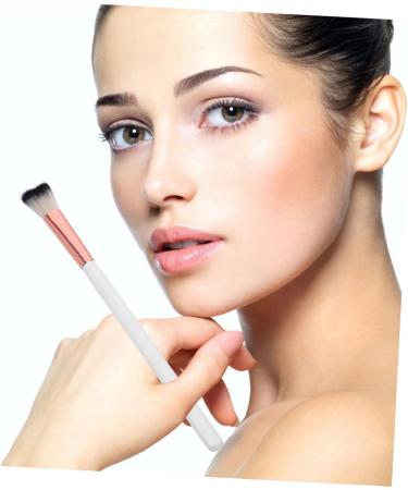FOMIYES Fish Tail Brush Blush Brush Highlighter Brush Highlighters Contour Brush Makeup Brush for Women Makeup Brushes Highlighter Makeup Brush Makeup Supplies Nose Shadow Brush White 18.50X1.00X1.00CM White - Buy Online on GoSupps.com