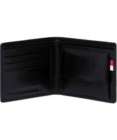 FC Bayern Munich Leather Wallet | Compact Black Purse for Fans | International Shipping - Buy Online on GoSupps.com