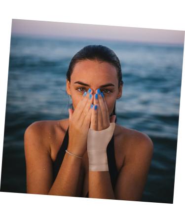 Shop XL Wrist Support Gloves & Thumb Braces - Compression Mittens for Pain Relief & Protection - Buy Online on GoSupps.com