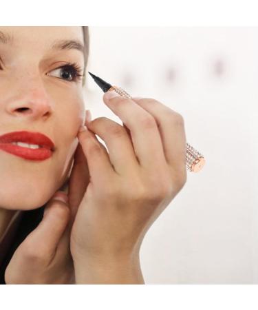 Anneome Stylo Eyeliner Liquide Auto-adh sif Maquillage Longue Dur e Rapide S chage Accessoire Cosm tique pour Contour Yeux Femme - Buy Online on GoSupps.com