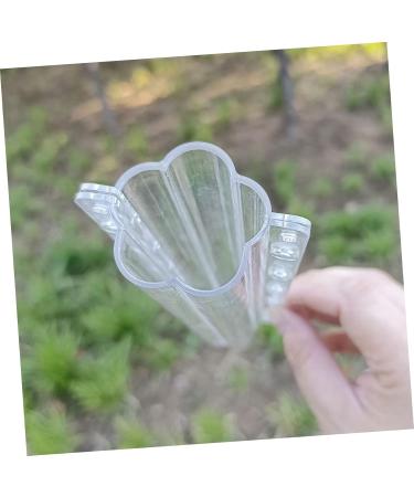 Toddmomy Horticulture 9 pcs Gardening Strawberry Ovens Cucumber Plastic Grow Heart Star Alien Modeling Fruit - Buy Online on GoSupps.com