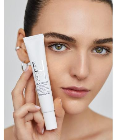Hourglass EQUILIBRIUM Instant Plumping Eye Mask | Best International Shipping - Revitalize Your Eyes - Buy Online on GoSupps.com
