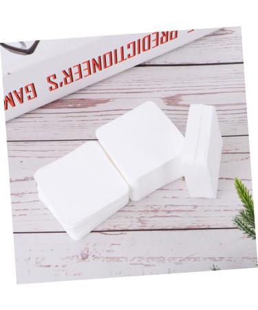 FRCOLOR 1 Box Lint Nail Pad Glue Cleaning Pads Glue Clean Wipe Nail Soak Off Foils Cosmetics Remover Pads Nail Wipe Pads Glue for Lashes Extension Cotton Pads White Manicure Towel - Buy Online on GoSupps.com